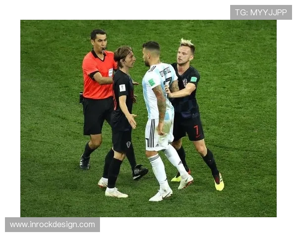 冰岛与克罗地亚上半场精彩对决分析与战术解读