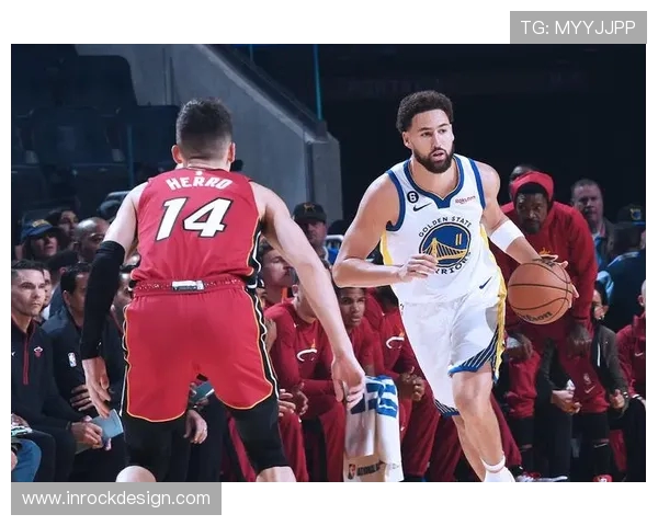 勇士与热火精彩对决录播回顾分析全场亮点与关键时刻解读