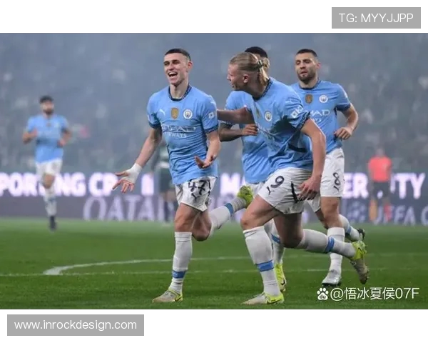 曼城与热刺激战正酣比分揭晓引发球迷热议与期待 曼城与热刺激战正酣比分揭晓引发球迷热议与期待