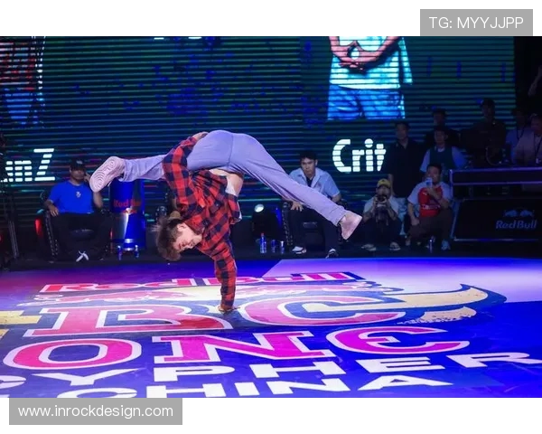 与李敏畅谈街舞人生与梦想的追逐之路 与李敏畅谈街舞人生与梦想的追逐之路